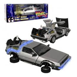 バックトゥザフューチャー　1/15thスケール　デロリアンタイムマシーン